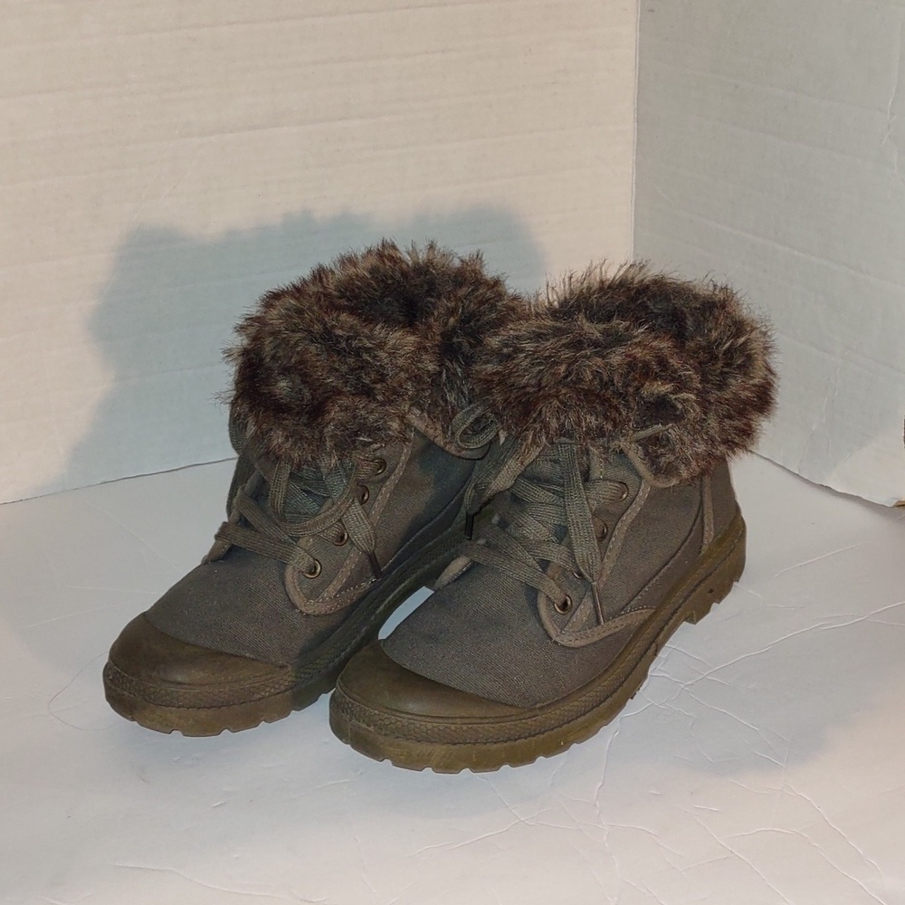 Joe Boxer Canvas Fur Lined Boots
